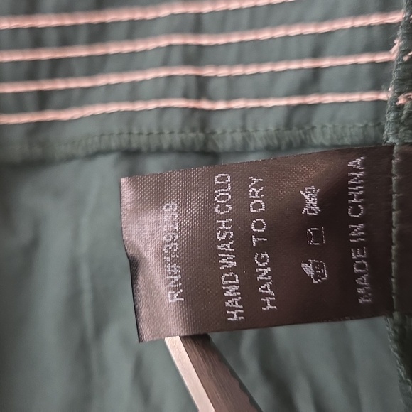 POMANDER PLACE Mini Oversized Evergreen Kinsley‎ Dress Size L - Picture 9 of 9